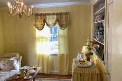 Sitting Room Wallpaper